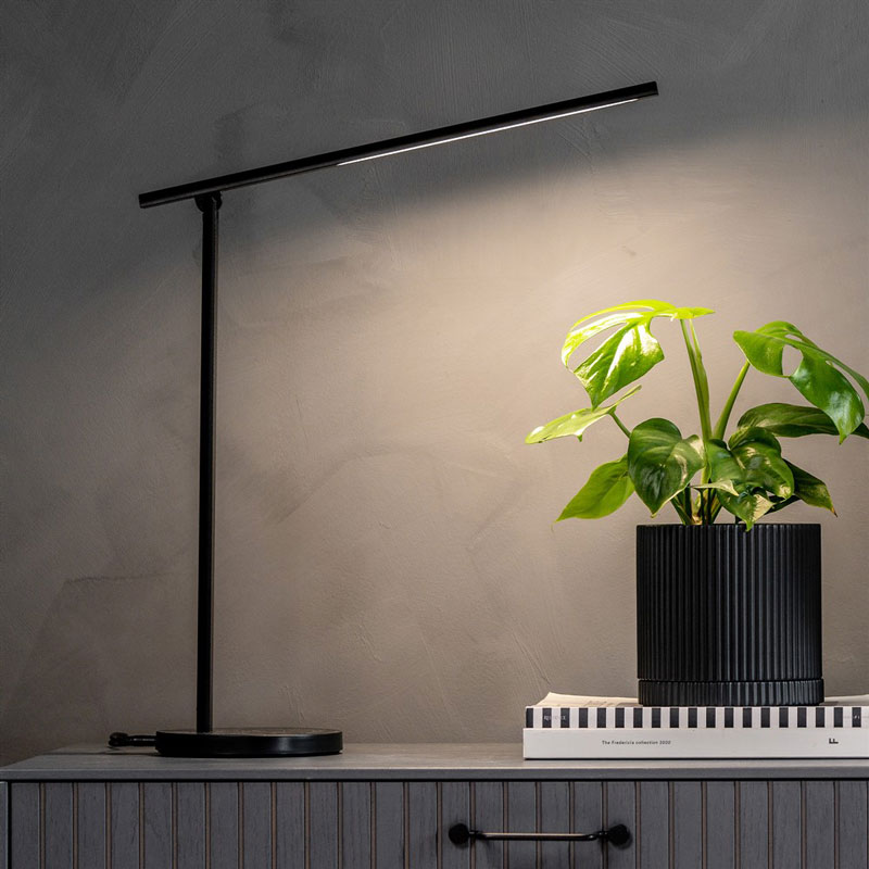 Bordslampa_eco_svart_miljo