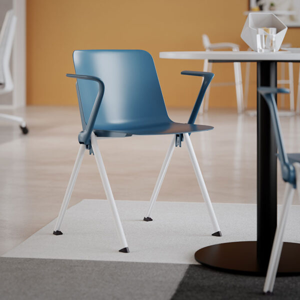 Vittoria med armstöd - Stapelbar stol i snygg design - Bilde 2