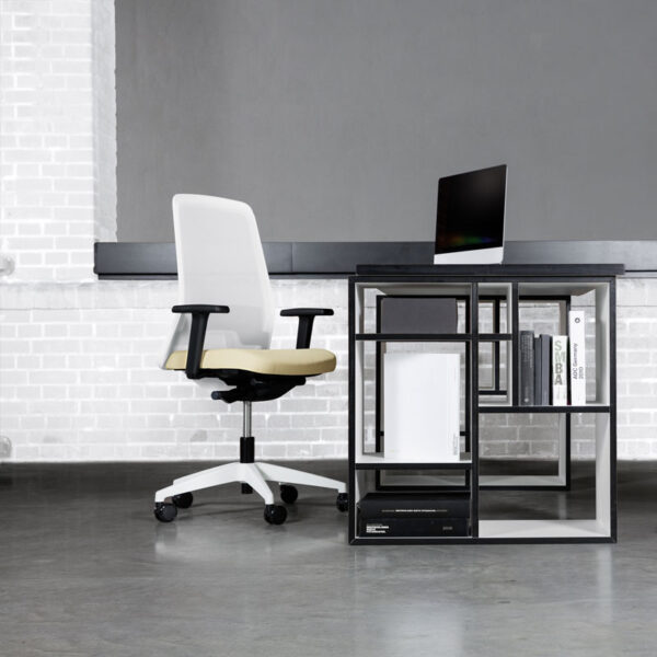 EVERYis1 - Modern kontorsstol i mesh - Bild 4